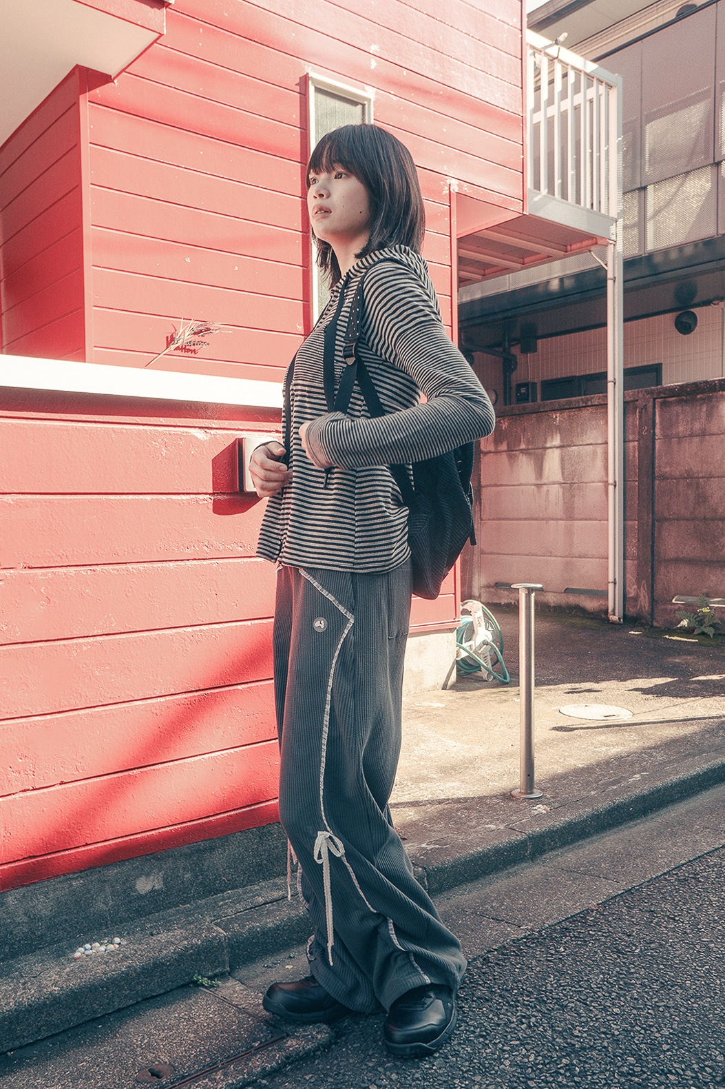 【HUGYOURSKIN】 STRIPE BABYDOLL HOODIE ZIP-UP : 2COLORS