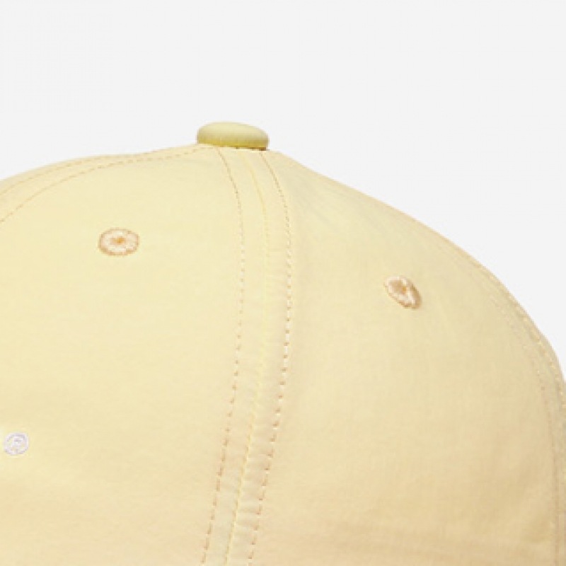 ニューバランス レターグラフィック ナイロン ボールキャップ NBGDFBW102-(30)イエロー