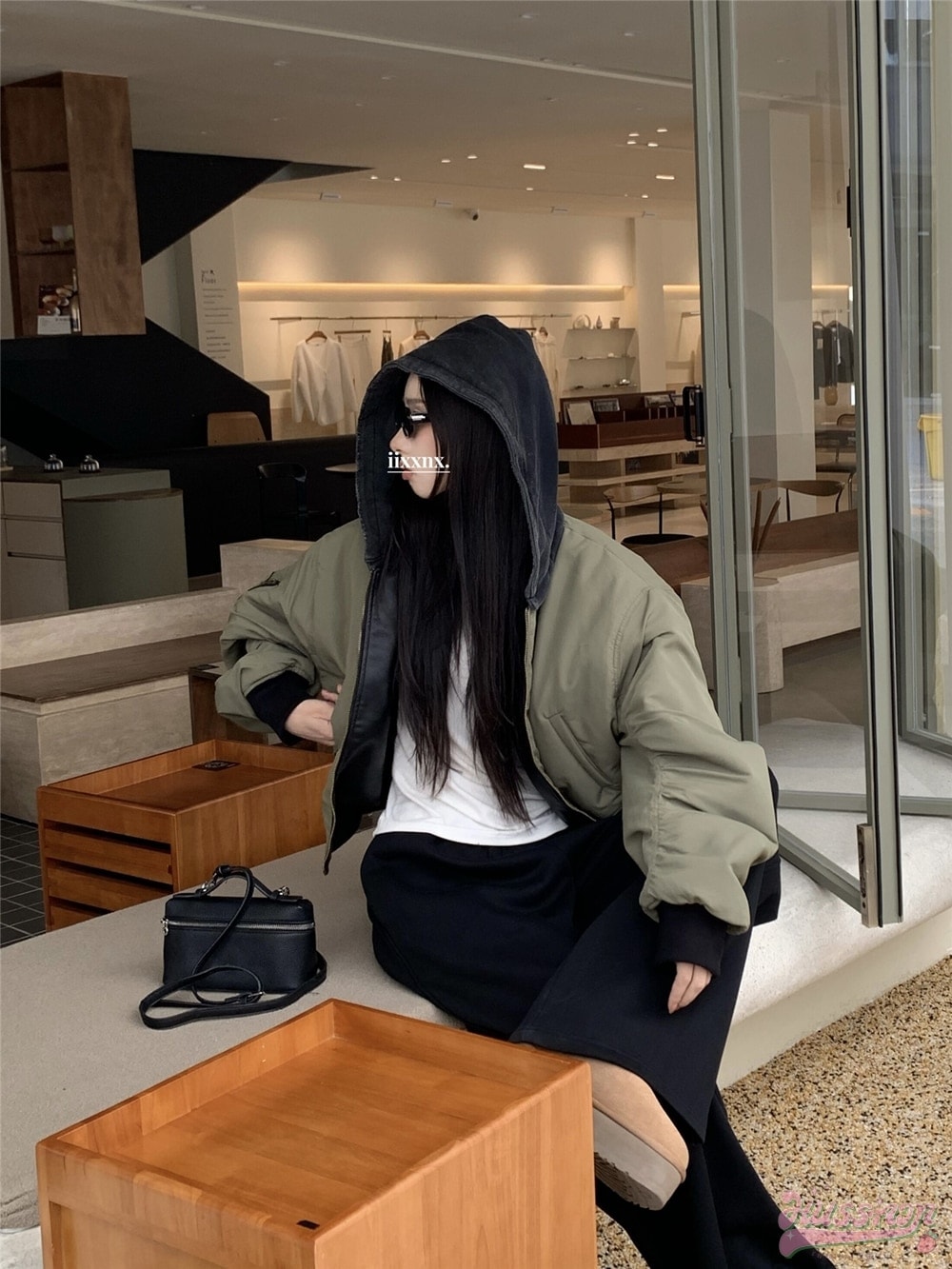 長袖ジャケットかわいいショートアウターブラック羽織り合成バイカラーカジュアルきれいめ女っぽきれいめファッション色っぽ女っぽカジュアルきれいめ大人っぽ上品清楚秋冬