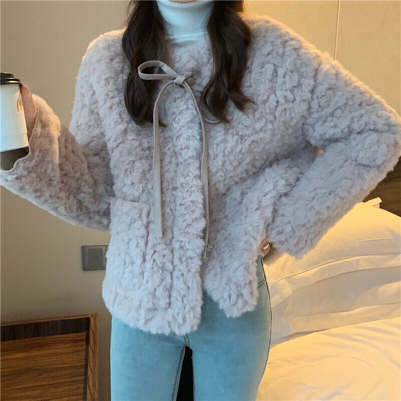 アウター ジャケット ショート丈 シングルブレスト ボタン 長袖 リボン もこもこ 厚手 ふわふわ アウター ジャケット ショート丈 シングルブレスト ボタン 長袖 リボン もこもこ 厚手 ふわふわ