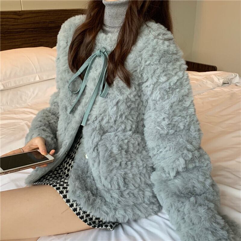 アウター ジャケット ショート丈 シングルブレスト ボタン 長袖 リボン もこもこ 厚手 ふわふわ アウター ジャケット ショート丈 シングルブレスト ボタン 長袖 リボン もこもこ 厚手 ふわふわ