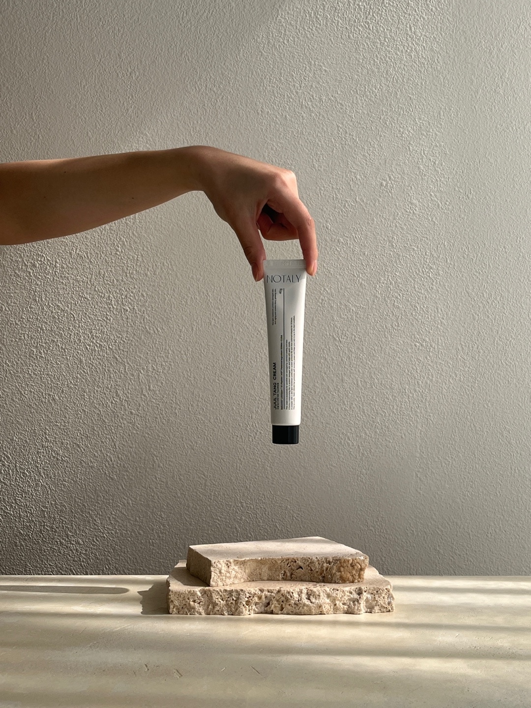 韓国正規品発送】 (NO TALY)ノタリ ジュルタンクリーム (水分,鎮静