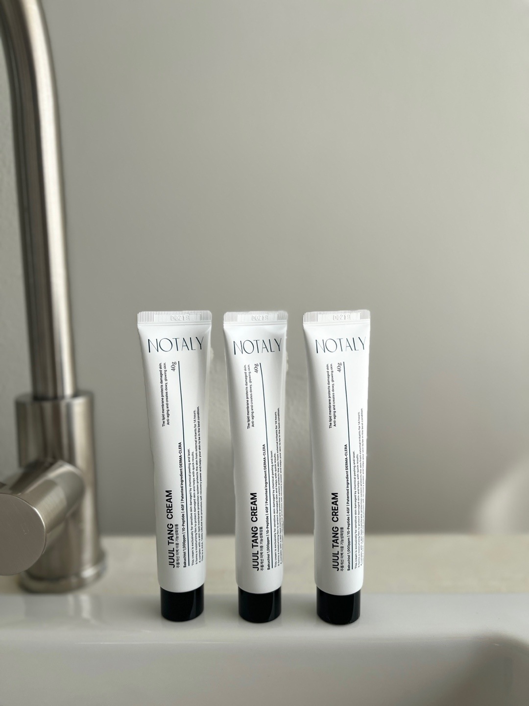韓国正規品発送】 (NO TALY)ノタリ ジュルタンクリーム (水分,鎮静