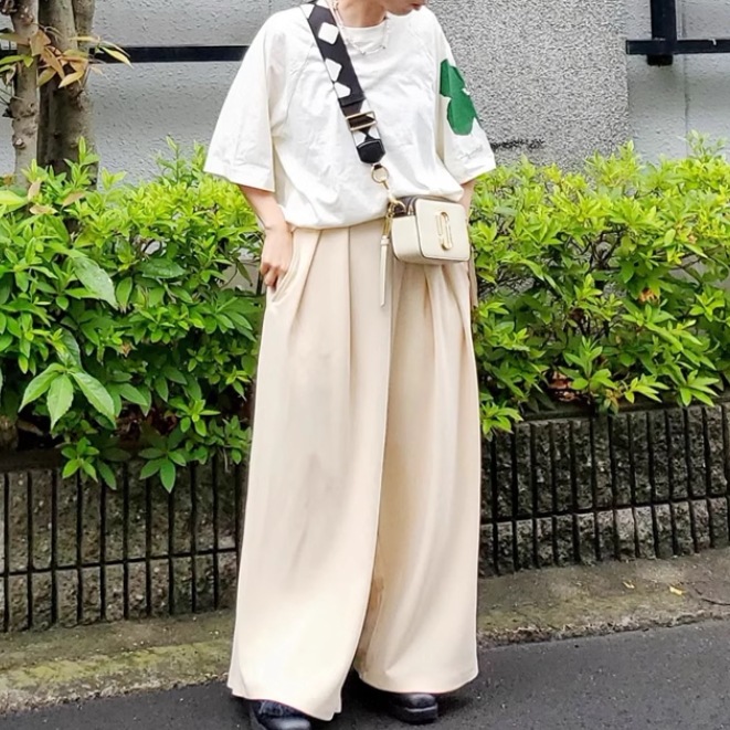 レディース パンツ ボトムス ロングパンツ ワイドパンツ ロング ワイド ポケット ハイウエスト かわいい 大人可愛い きれいめ シンプル カジュアル 上品 おしゃれ かっこいい レトロ こなれ感