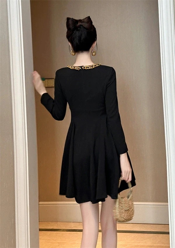 ブラックミニドレス フレアワンピース セクシードレス キャバドレス パーティードレス ナイトドレス フレアシルエット 姫系 長袖 スクエアネック セクシー上品 大人 きれいめ スナック 結婚式 ドレス ブラックミニドレス フレアワンピース セクシードレス キャバドレス パーティードレス ナイトドレス フレアシルエット 姫系 長袖 スクエアネック セクシー上品 大人 きれいめ スナック 結婚式 ドレス