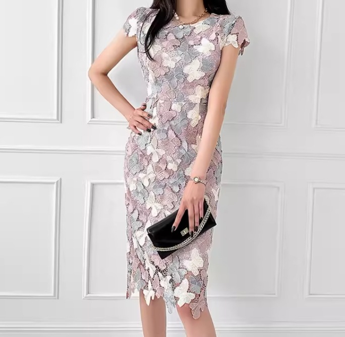 レディース ワンピース ドレス タイトスカート 膝丈 ミモレ 半袖 ラウンドネック タイト スリム 細身 フェミニン レース 刺繍 シフォン ファスナー 透け感 薄手 かわいい 大人可愛い きれいめ レディース ワンピース ドレス タイトスカート 膝丈 ミモレ 半袖 ラウンドネック タイト スリム 細身 フェミニン レース 刺繍 シフォン ファスナー 透け感 薄手 かわいい 大人可愛い きれいめ