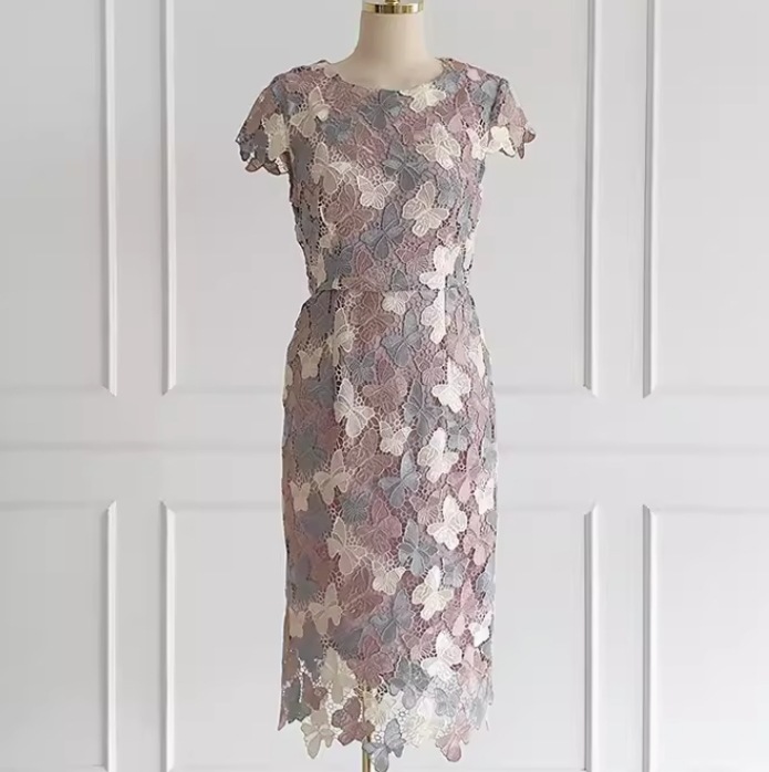 レディース ワンピース ドレス タイトスカート 膝丈 ミモレ 半袖 ラウンドネック タイト スリム 細身 フェミニン レース 刺繍 シフォン ファスナー 透け感 薄手 かわいい 大人可愛い きれいめ レディース ワンピース ドレス タイトスカート 膝丈 ミモレ 半袖 ラウンドネック タイト スリム 細身 フェミニン レース 刺繍 シフォン ファスナー 透け感 薄手 かわいい 大人可愛い きれいめ