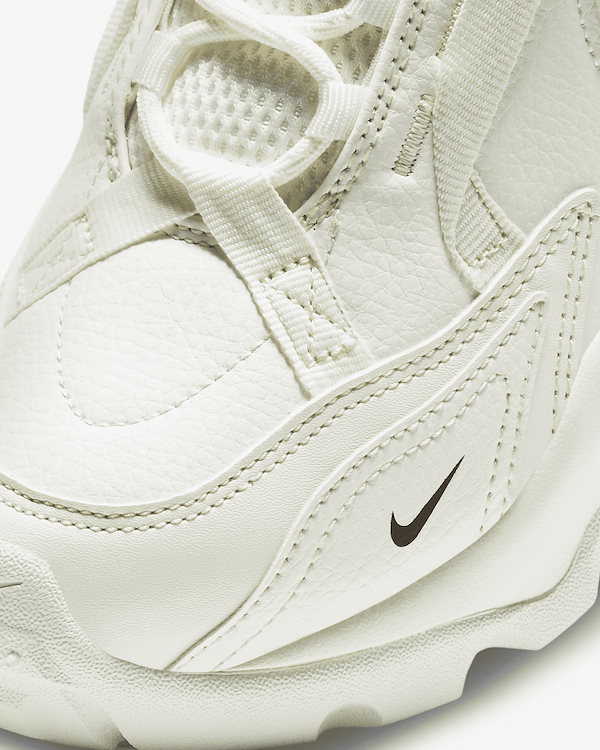 ★韓国の人気★【NIKE】★TC 7900★SUMMIT WHITE★ 楽天市場】☆配送無料☆[NIKE] TC 7900 SUMMIT WHITE DD9682-100