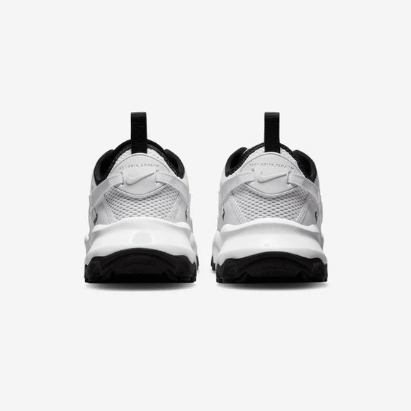 Qoo10] NIKE TC 7900 SUMMIT WHITE