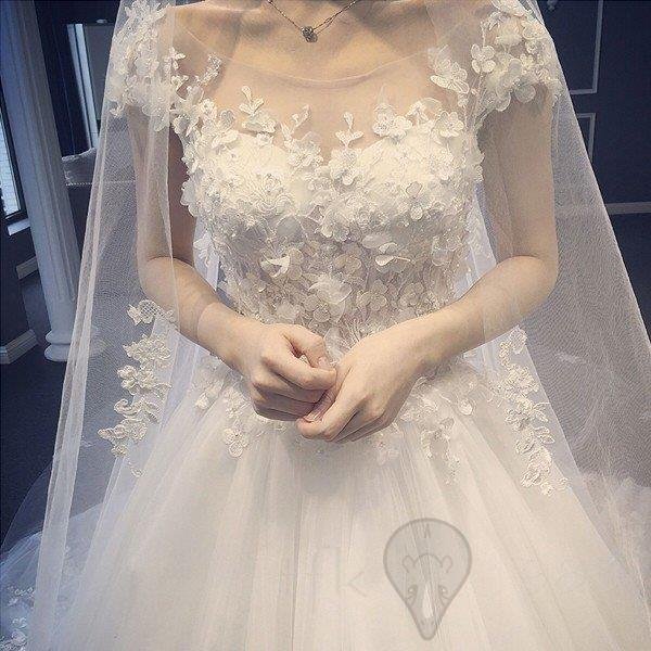 ウェディングドレス/ドレス/結婚式/二次会/ホワイト/花嫁/ウェディング/エンパイア/プリンセスドレス/白ドレス/ロングドレス/披露宴