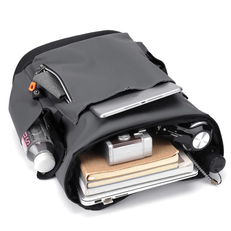 PUレザーメンズバッグバックパック大容量トラベルバックパック PUレザーメンズバッグバックパック大容量トラベルバックパック