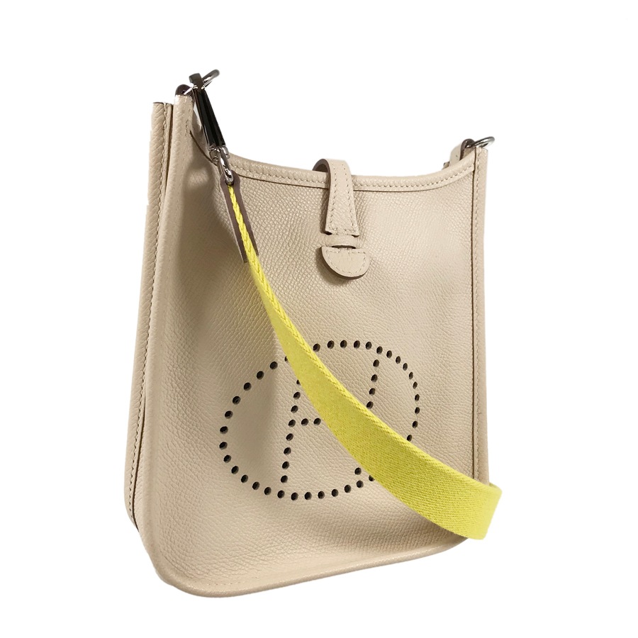 エヴリン TPM 16 アマゾン ショルダーバッグ ftj【中古】 エヴリン TPM 16 アマゾン ショルダーバッグ ftj【中古】