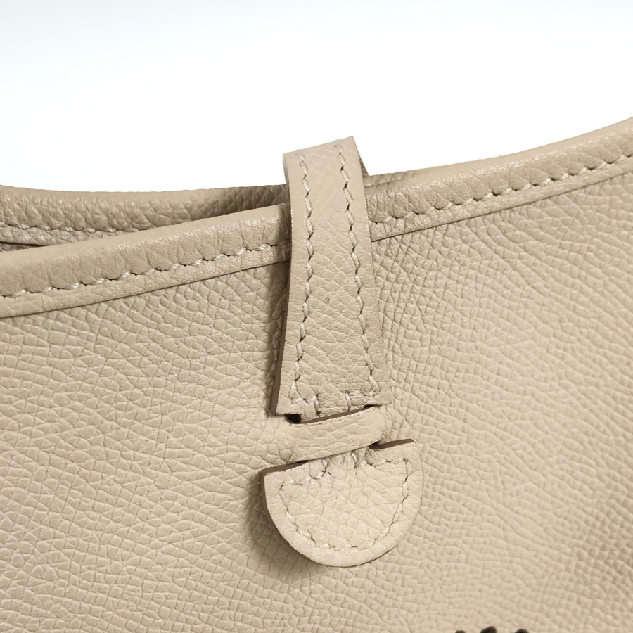 エヴリン TPM 16 アマゾン ショルダーバッグ ftj【中古】 エヴリン TPM 16 アマゾン ショルダーバッグ ftj【中古】