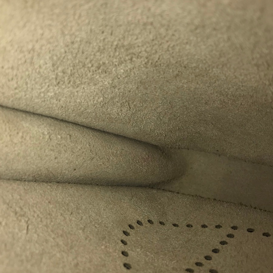 エヴリン TPM 16 アマゾン ショルダーバッグ ftj【中古】 エヴリン TPM 16 アマゾン ショルダーバッグ ftj【中古】