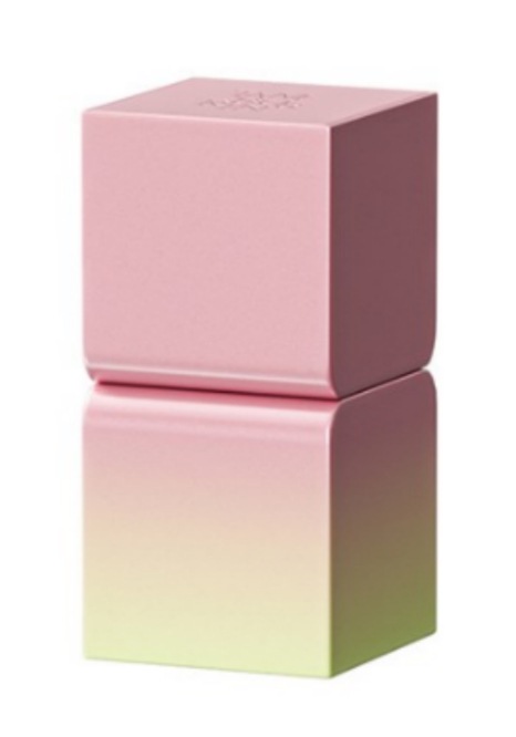 【BLACKPINK ジェニー愛用】パフュームバーム 固体香水 6.5g (7種類から選択1) 【BLACKPINK ジェニー愛用】パフュームバーム 固体香水 6.5g (7種類から選択1)