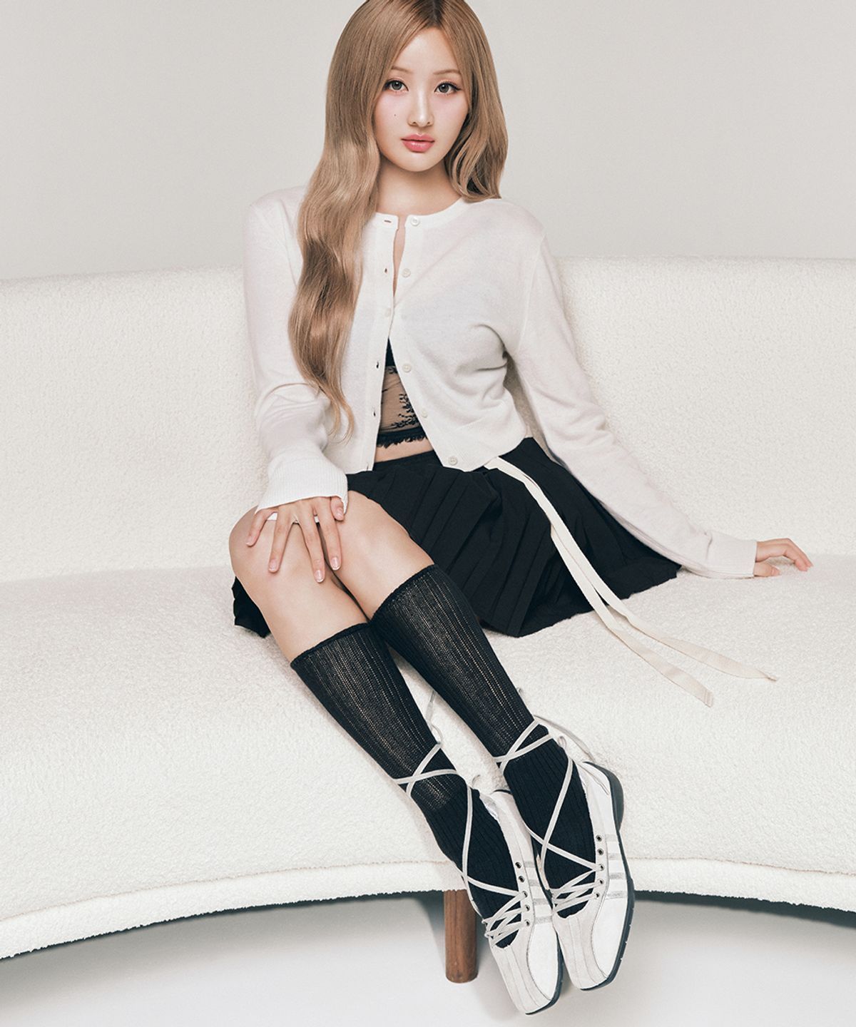 [x KIOF] BLISS LACEUP SNEAKERS