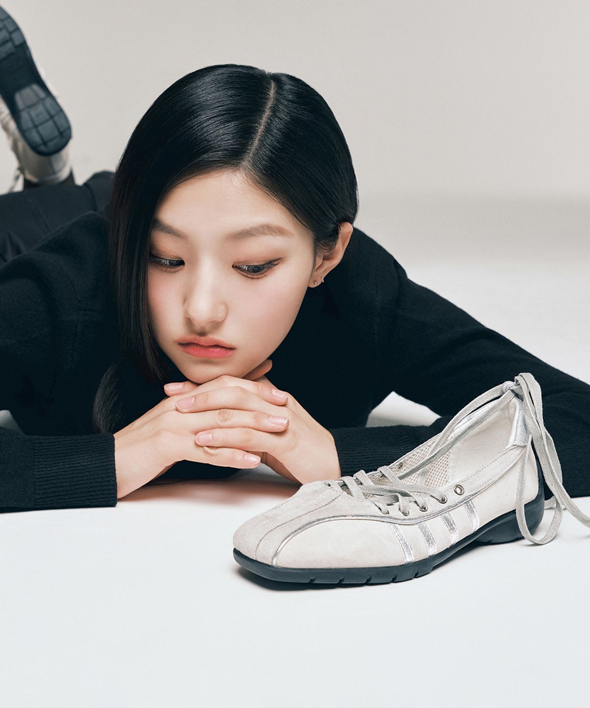 [x KIOF] BLISS LACEUP SNEAKERS