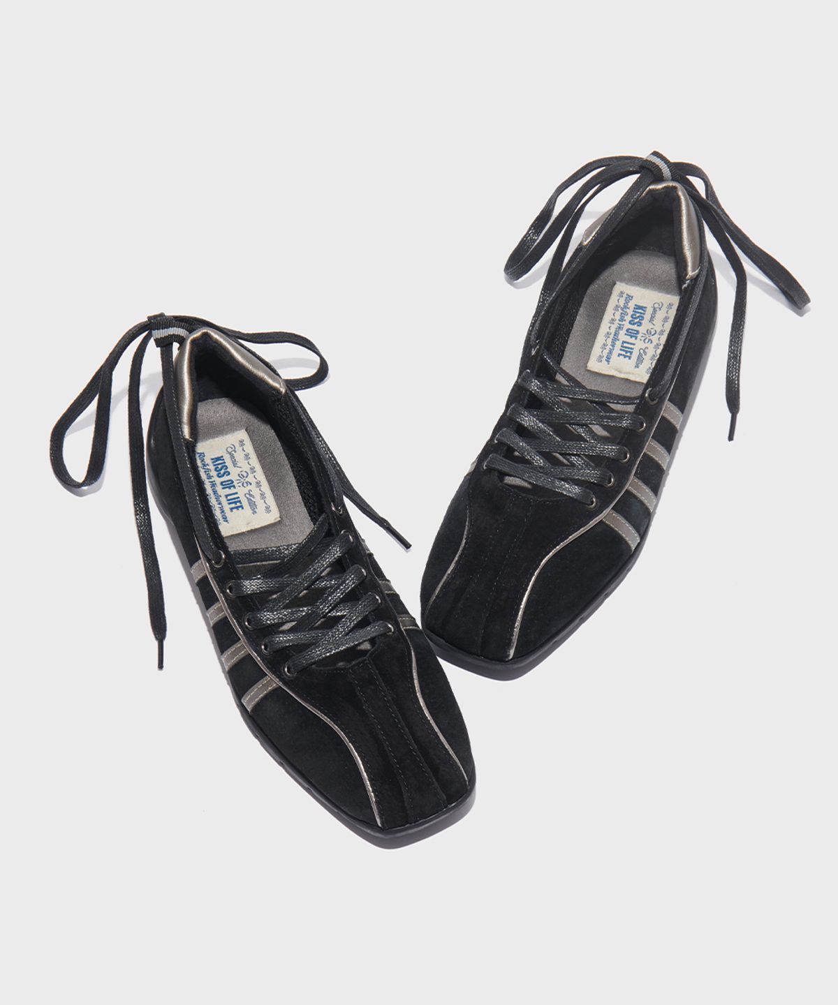 [x KIOF] BLISS LACEUP SNEAKERS