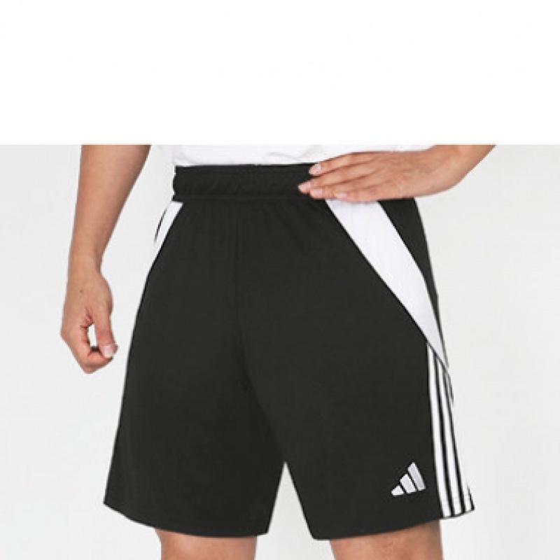 アディダスショーツ Tiro 24 ショーツ アディダスショーツ Tiro 24 ショーツ