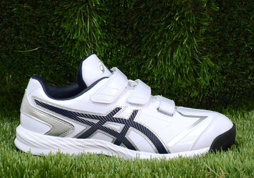 NEOREVIVE TR 3 野球トレーニングシューズ 23AW (1123A042-103) NEOREVIVE TR 3 野球トレーニングシューズ 23AW (1123A042-103)