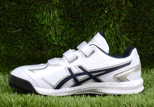 NEOREVIVE TR 3 野球トレーニングシューズ 23AW (1123A042-103) NEOREVIVE TR 3 野球トレーニングシューズ 23AW (1123A042-103)