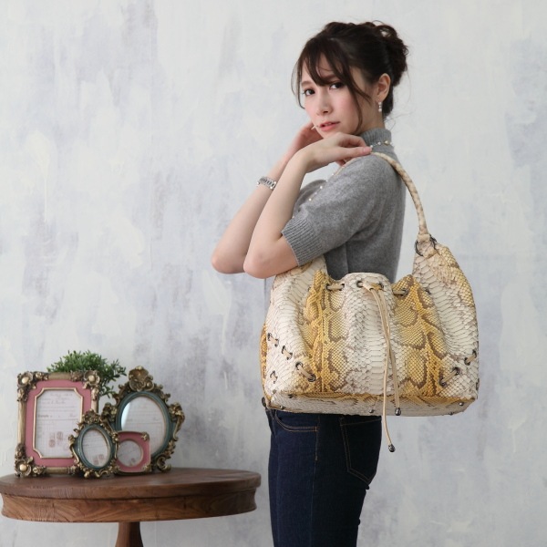 パイソンLB-2029 ショルダー lb-2029-yellow ダイヤモンドパイソン グラデーションイエロー パイソンLB-2029 ショルダー lb-2029-yellow ダイヤモンドパイソン グラデーションイエロー