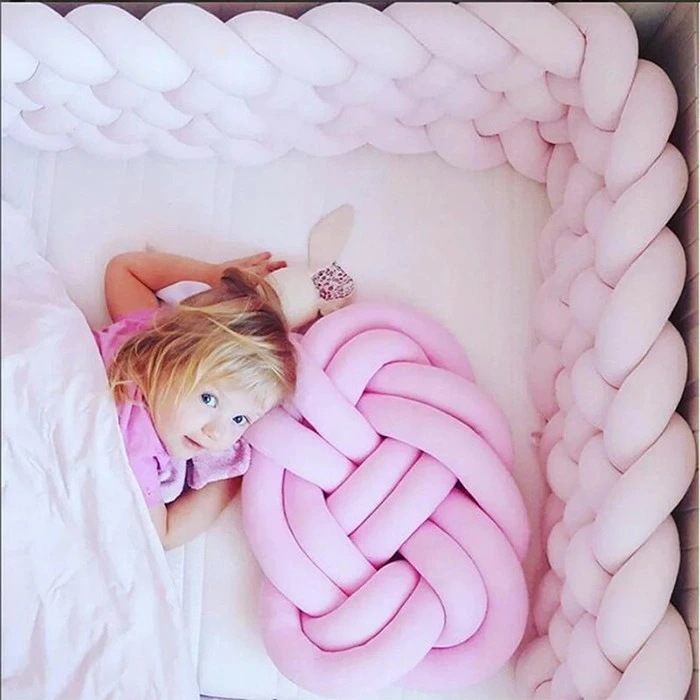 ベッドガード 抱き枕 ノットクッション ベビー ベッドガード クッション サイドガード ベッドバンパー 赤ちゃん ソファークッション 結び目 布団落下防止 部屋飾り 撮影 モノトーン 癒しアイテム 出 ベッドガード 抱き枕 ノットクッション ベビー ベッドガード クッション サイドガード ベッドバンパー 赤ちゃん ソファークッション 結び目 布団落下防止 部屋飾り 撮影 モノトーン 癒しアイテム 出