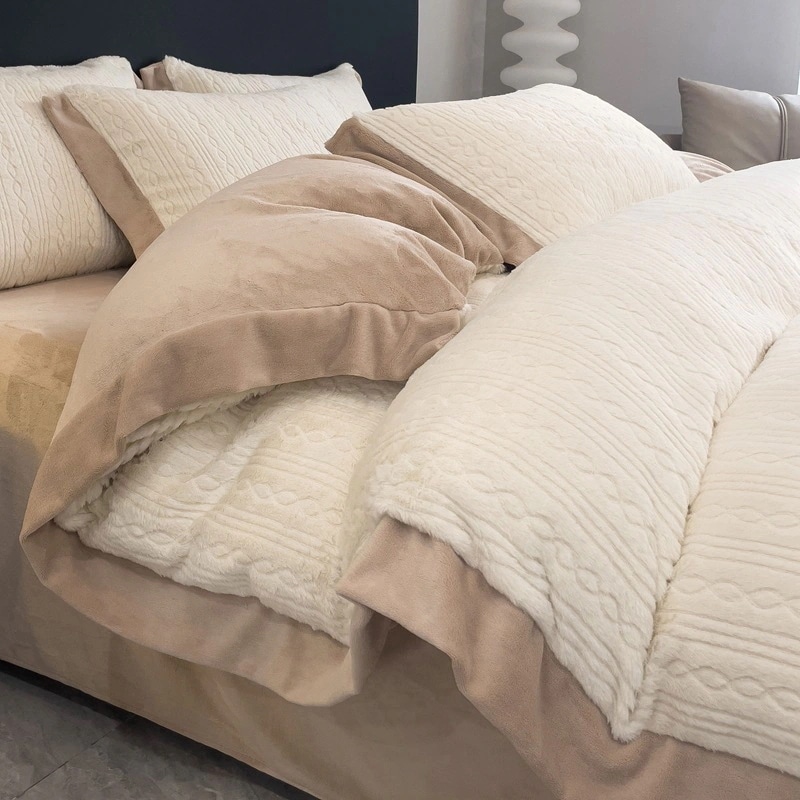 色ミルクベルベット寝具4点セット掛け布団カバー厚みのある暖かいウサギのぬいぐるみ寮用3点セット 色ミルクベルベット寝具4点セット掛け布団カバー厚みのある暖かいウサギのぬいぐるみ寮用3点セット