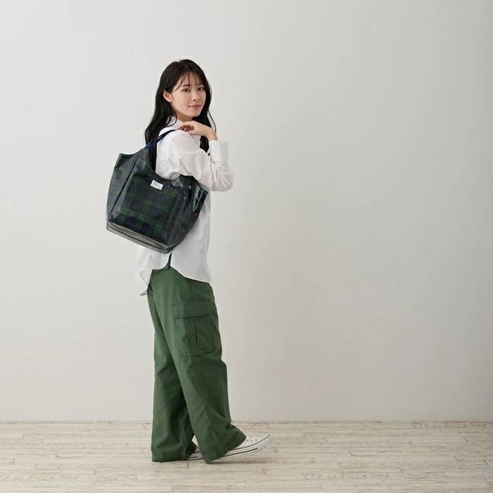 ルートート トートバッグ ラミネート 1295 通販 ROOTOTE トートバック トート バッグ 大きめ A4 通勤 通学 ROUND ラウンド レディース ラミネートーN 撥水 軽量 軽い おしゃ