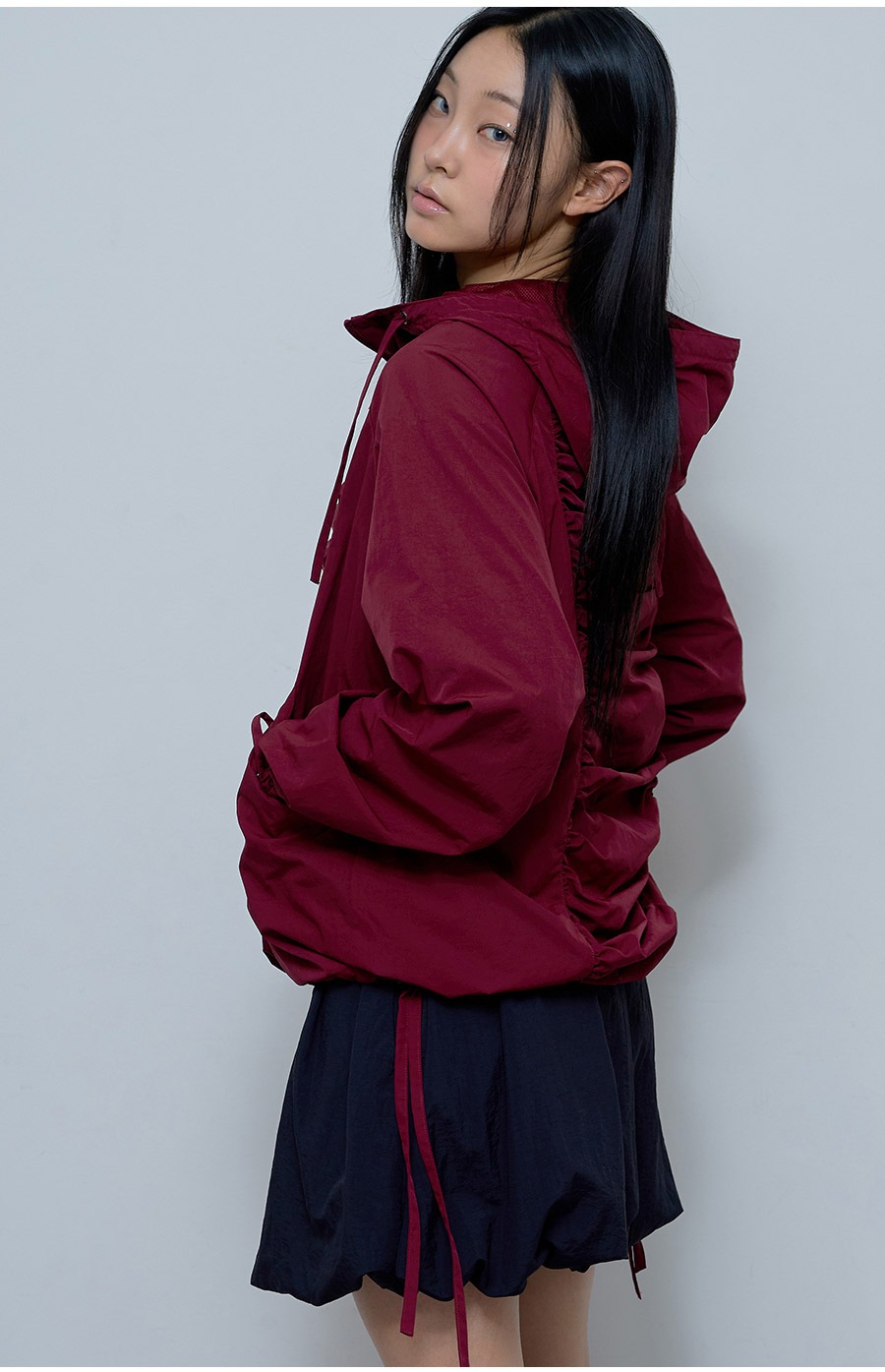 [RIBBON SHIRRING WINDBREAKER] リボンシャーリングウィンドブレーカー / BURGUNDY_CHARCOAL _IVORY