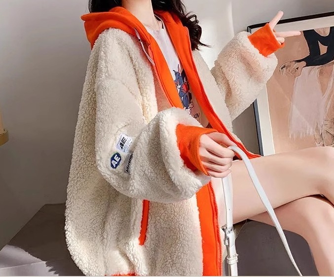 重ね着風 フェイクツーピース レディース ジャケット アウター 上着 ミドル丈 長袖 ストリート ヒップホップ もこもこ ふわふわ ファスナー ポケット フード フリース ベルベット かわいい 重ね着風 フェイクツーピース レディース ジャケット アウター 上着 ミドル丈 長袖 ストリート ヒップホップ もこもこ ふわふわ ファスナー ポケット フード フリース ベルベット かわいい