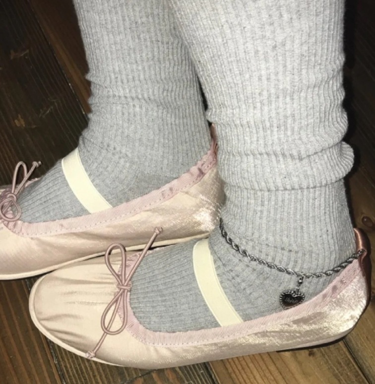 [24ss 新商品 ニュージーンズ着用] WISLEY SCRUNCH FLAT(キルティング) - 6color /レディースシューズ,フラットシューズ,ローファー,韓国ファッション,韓国製シューズ
