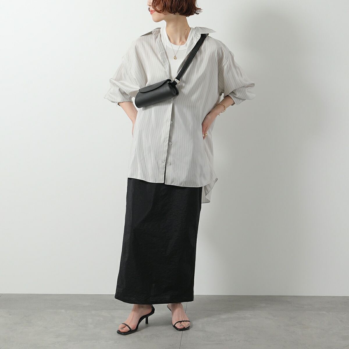 AULENTTI オウレンティ ミニバッグ SS23-Y02-MINI レディース レザー ボディバッグ ショルダーバッグ ベルトバッグ 鞄 D28/BLACK 【mega】 AULENTTI オウレンティ ミニバッグ SS23-Y02-MINI レディース レザー ボディバッグ ショルダーバッグ ベルトバッグ 鞄 D28/BLACK 【mega】