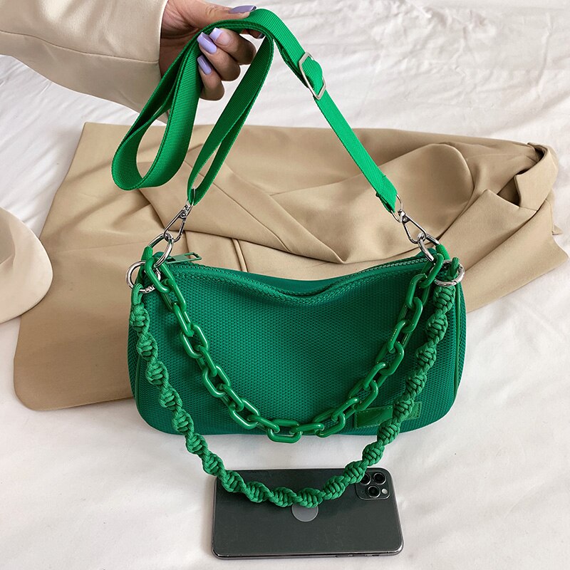 女性のためのトレンディなショルダーバッグ,高級デザイナーハンドバッグ,編みこみのストラップ,カジュア 女性のためのトレンディなショルダーバッグ,高級デザイナーハンドバッグ,編みこみのストラップ,カジュア