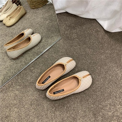 パンプス 足袋 レディース 1.5cm ぺたんこ フラットシューズ ラウンドトゥ 柔らかい 大人可愛い シンプル カジュアル お洒落 デイリー レトロ チェック 無地 白 黒 茶色 ベージュ 千鳥格子