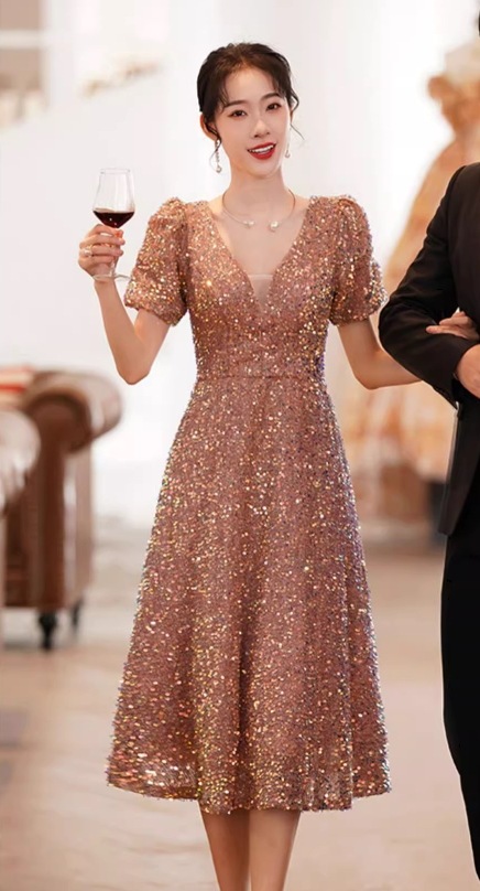 ドレス パーティー 二次会 披露宴 ステージ 舞台 フォーマル ラウンジ ロング 半袖 パフスリーブ 袖あり Vネック 襟なし プリンセスライン フレア Aライン ファスナー ハイウエスト ドレス パーティー 二次会 披露宴 ステージ 舞台 フォーマル ラウンジ ロング 半袖 パフスリーブ 袖あり Vネック 襟なし プリンセスライン フレア Aライン ファスナー ハイウエスト