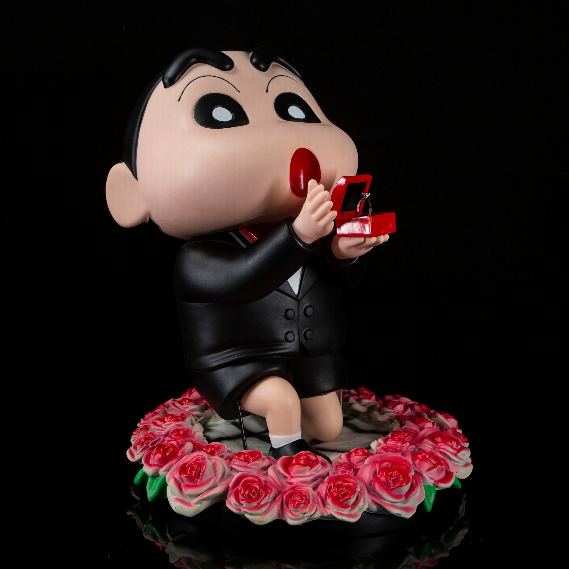 gkスーツ提案 野原しんのすけ かわいいフィギュアモデル バレンタインデー ギフト 卓上飾り gkスーツ提案 野原しんのすけ かわいいフィギュアモデル バレンタインデー ギフト 卓上飾り