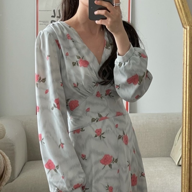 3色 ワンピース 長袖 春 秋 きれいめ ロング aライン Aライン フレア ミモレ丈 ロング丈 Vネック 深 Vネック カシュクール フレア スリム 細身 ハイウエスト 青 ブルー 黄色 イエロー