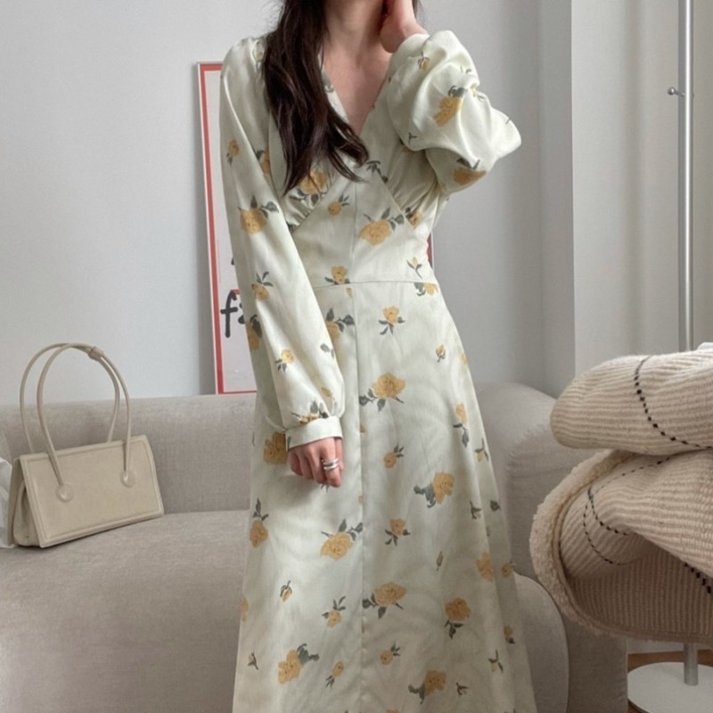 3色 ワンピース 長袖 春 秋 きれいめ ロング aライン Aライン フレア ミモレ丈 ロング丈 Vネック 深 Vネック カシュクール フレア スリム 細身 ハイウエスト 青 ブルー 黄色 イエロー