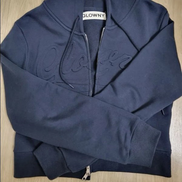 Qoo10] GLOWNY JORDAN CROP ZIP-UP H