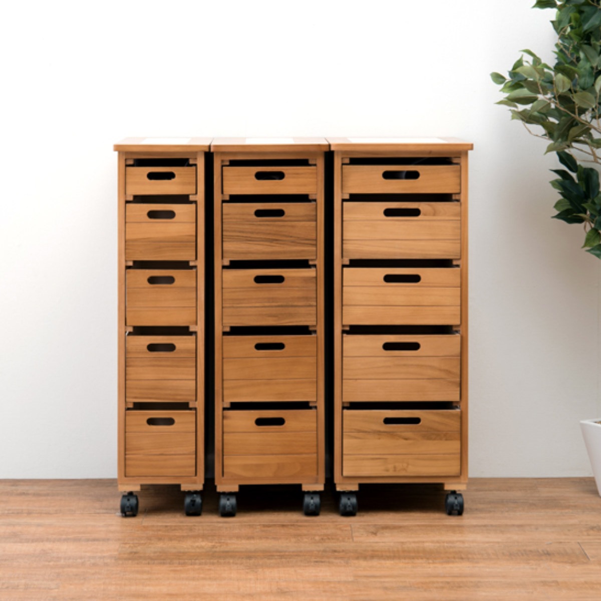 キッチンストッカー 幅20cm 5段 スリムタイプ タイルトップ 桐製 キャスター付 ストッカー キッチンワゴン 収納 ラック ワゴン スリム 完成品 引き出し 隙間収納 5杯 棚 タイル天板 キッチンストッカー 幅20cm 5段 スリムタイプ タイルトップ 桐製 キャスター付 ストッカー キッチンワゴン 収納 ラック ワゴン スリム 完成品 引き出し 隙間収納 5杯 棚 タイル天板