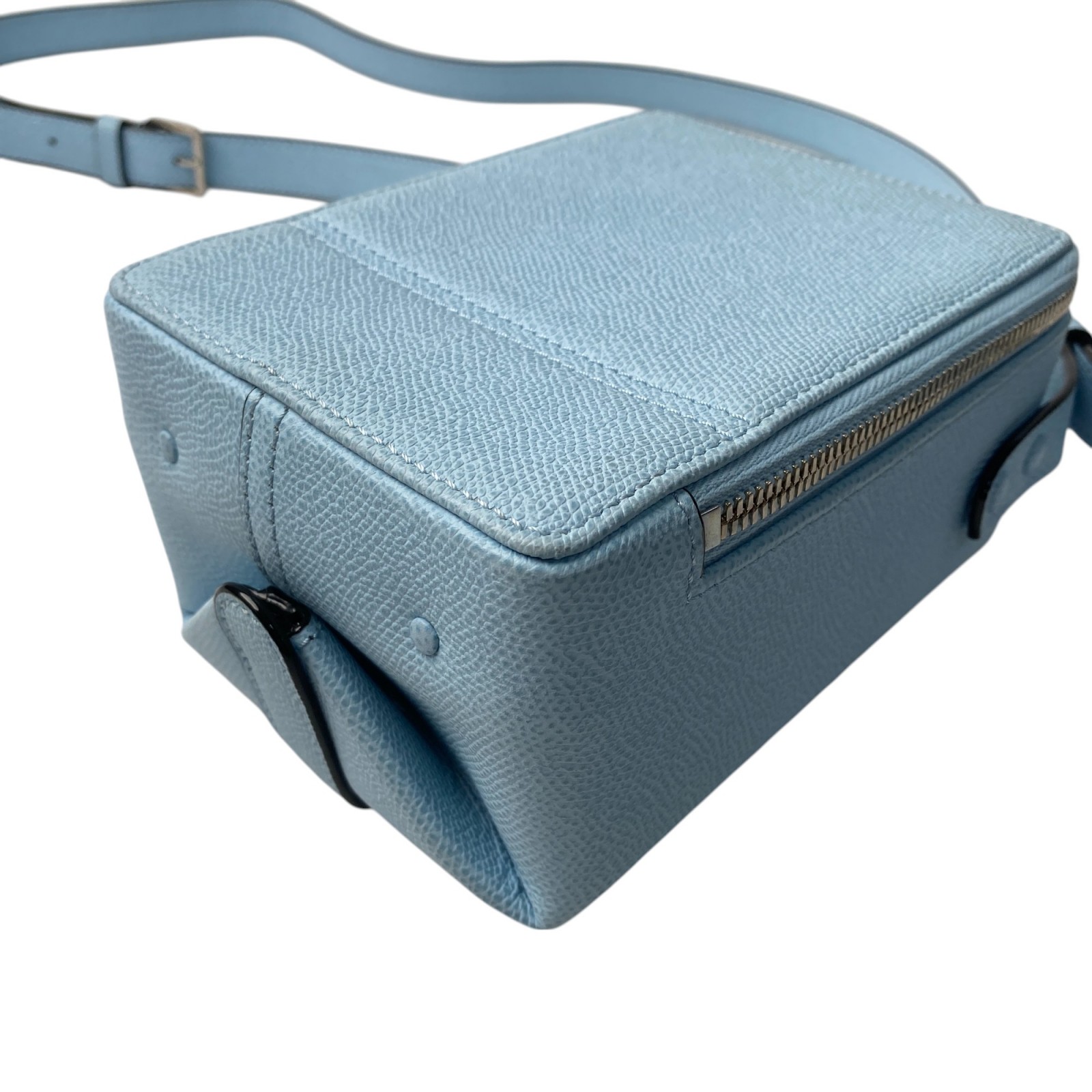 美品 定価34万 ヴァレクストラ Valextra レディース トリックトラック クロスボディバッグ WBSR0024028LRL99BSH 美品 定価34万 ヴァレクストラ Valextra レディース トリックトラック クロスボディバッグ WBSR0024028LRL99BSH