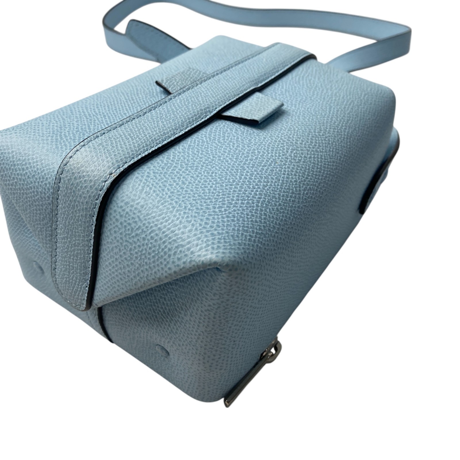 美品 定価34万 ヴァレクストラ Valextra レディース トリックトラック クロスボディバッグ WBSR0024028LRL99BSH 美品 定価34万 ヴァレクストラ Valextra レディース トリックトラック クロスボディバッグ WBSR0024028LRL99BSH