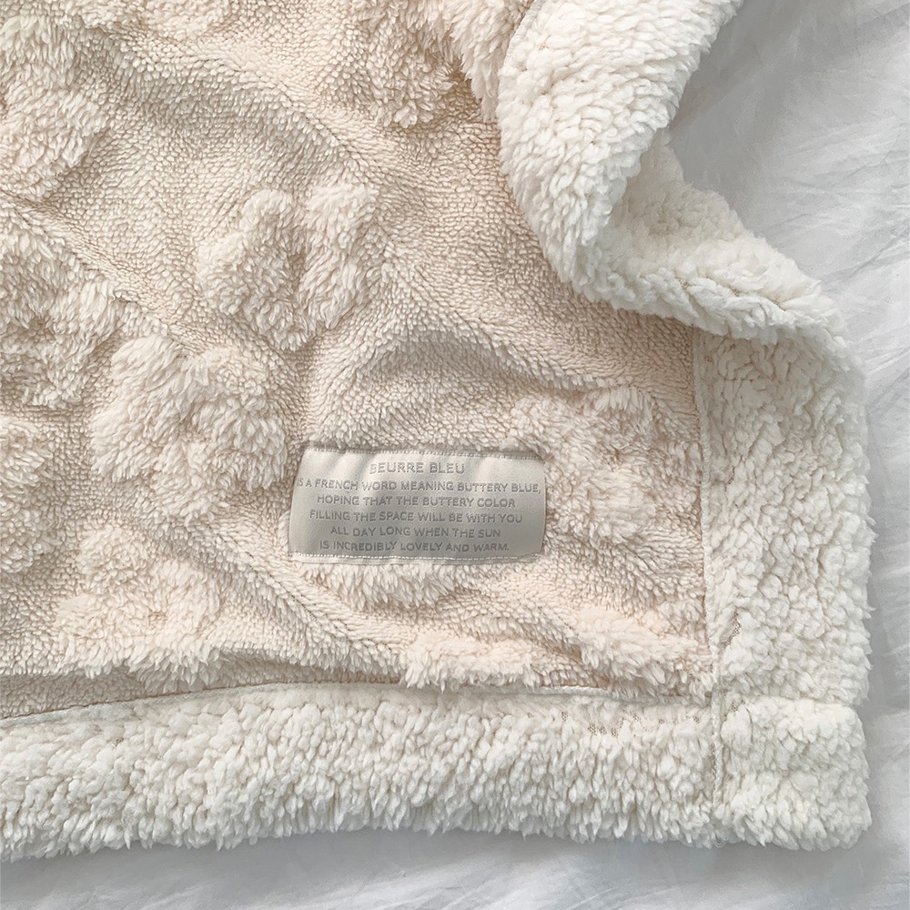 MOMO ブランケット 韓国インテリア 二重織ウール 持ち運び便利 ミルキーカラー 150×200cm MOMO ブランケット 韓国インテリア 二重織ウール 持ち運び便利 ミルキーカラー 150×200cm