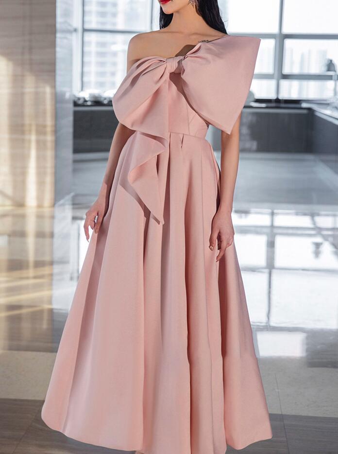 二次会ドレス ロングドレス ウェディングドレス 花嫁ドレス フォーマルドレス シンプル パーティードレス 細見え エレガント ブライダル 演奏会 音楽会 海外挙式 二次会 披露宴 後撮り 前撮り お呼