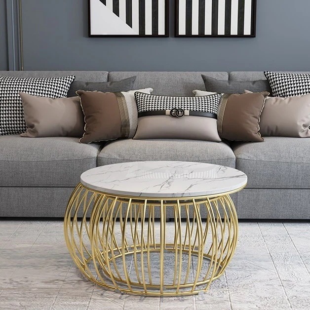 大理石調の小さな丸テーブルメガ割