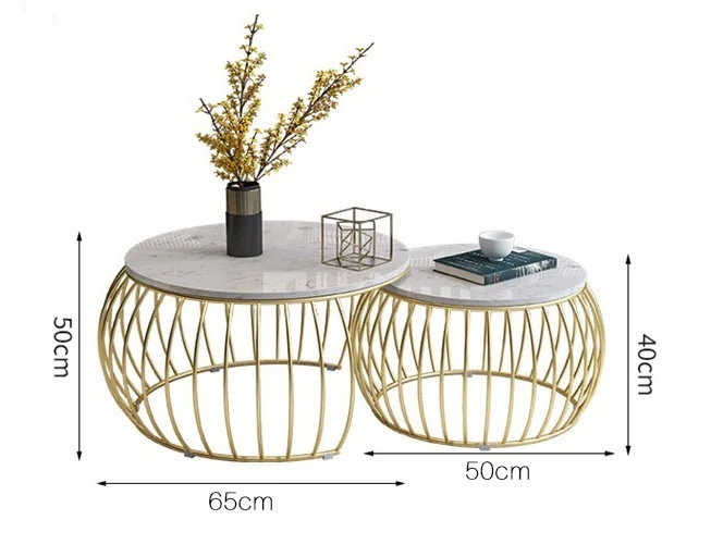 大理石調の小さな丸テーブルメガ割