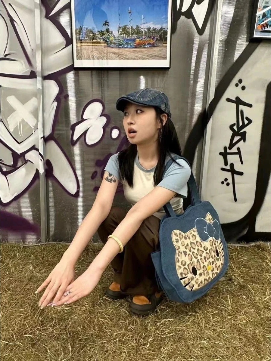 【10個セット】日焼けキティ トートバッグデニムキャンバス キティのワンショルダー大容量レディース手提げバッグ キティ大容量オールインワンショルダーバッグ 【10個セット】日焼けキティ トートバッグデニムキャンバス キティのワンショルダー大容量レディース手提げバッグ キティ大容量オールインワンショルダーバッグ