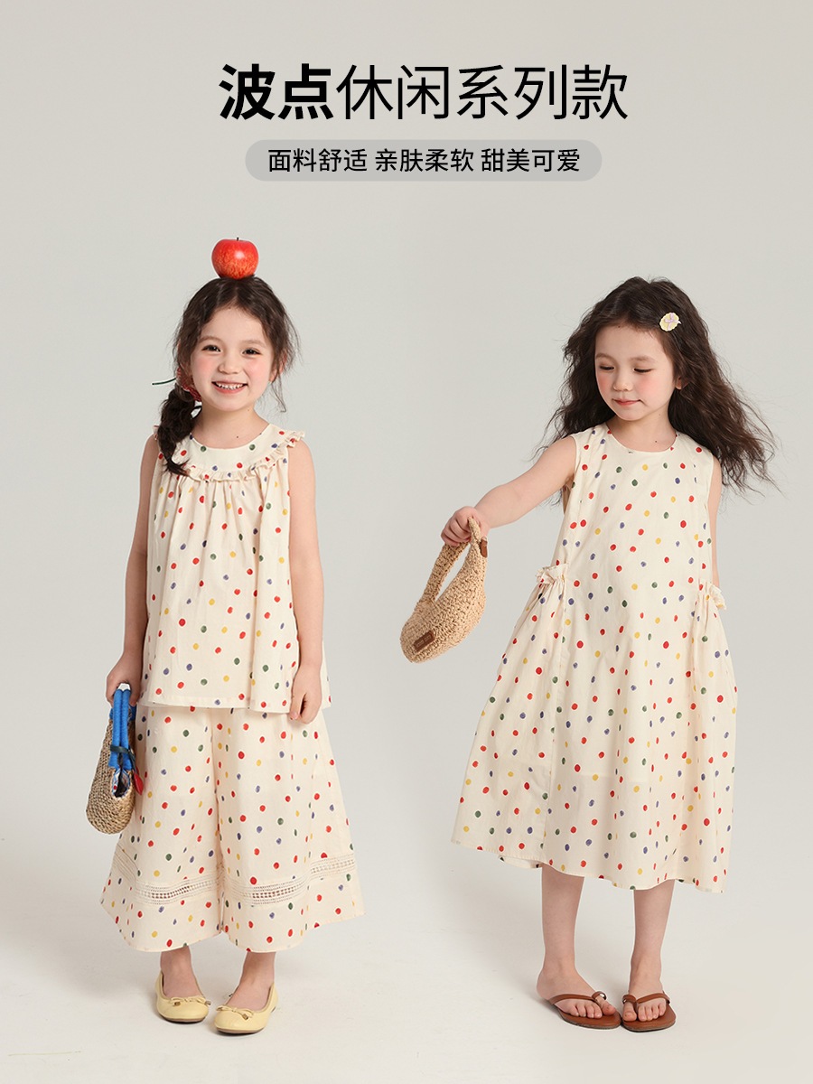 夏服の新しい女の子の水玉模様のシリーズのドレスの綿の子供の甘いベストのズボンのセット 夏服の新しい女の子の水玉模様のシリーズのドレスの綿の子供の甘いベストのズボンのセット