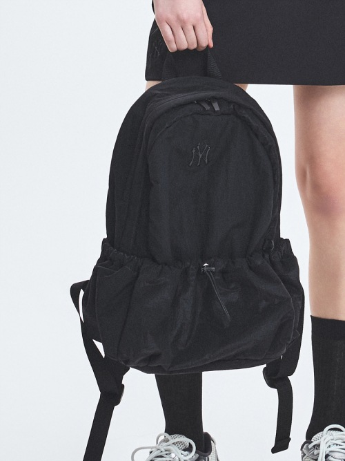 MLB公式正規品 ベーシック アスレジャー バックパック NY (Black) ニューヨークヤンキース 男女兼用_1